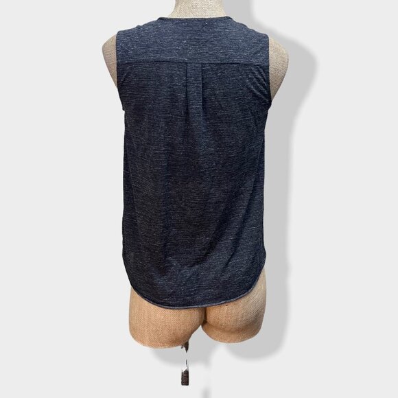 Gap Heathered Grey V-Neck Tank - Picture 2 of 4